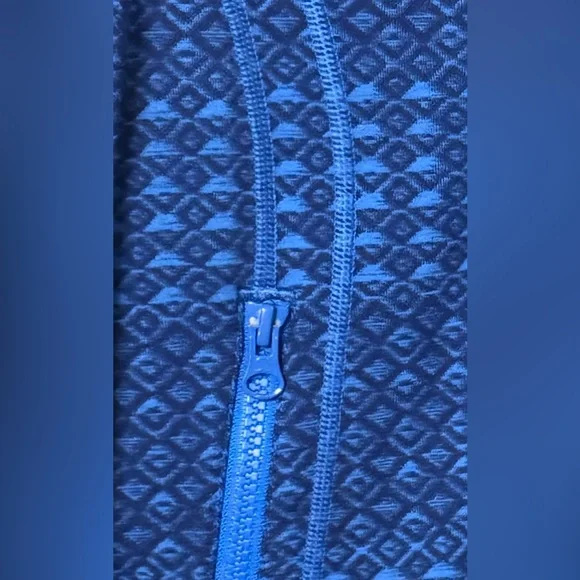 #463 Lululemon Define Jacket Triometric Stripe Lakeside Blue Hero Blue Sz 6 - Picture 8 of 10
